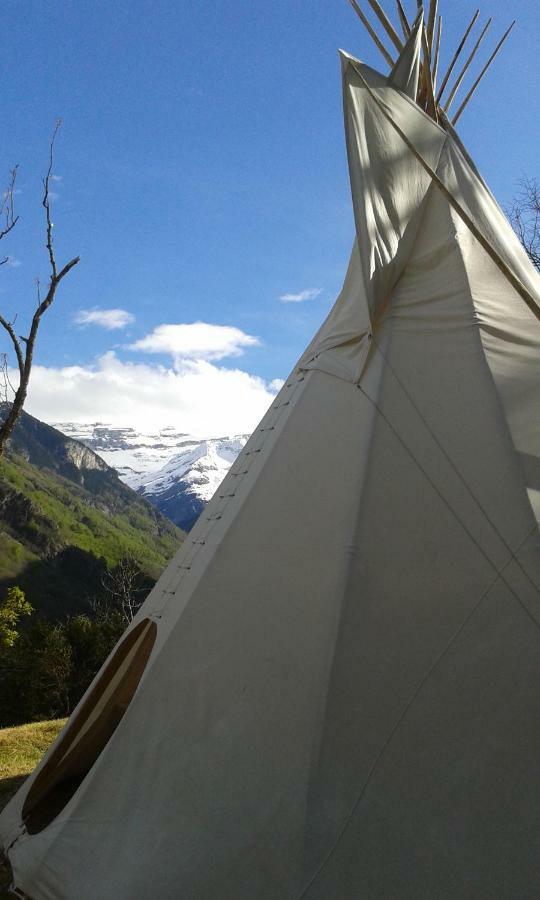 Tipis Nature Hotel Gavarnie Exterior foto